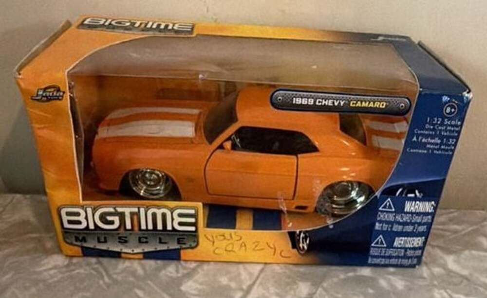 Jada Bigtime Muscle 1969 Chevy Camaro 1:32 Diecast Orange
